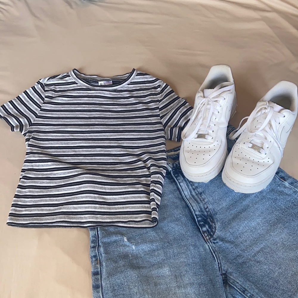 Divided striped crop top
